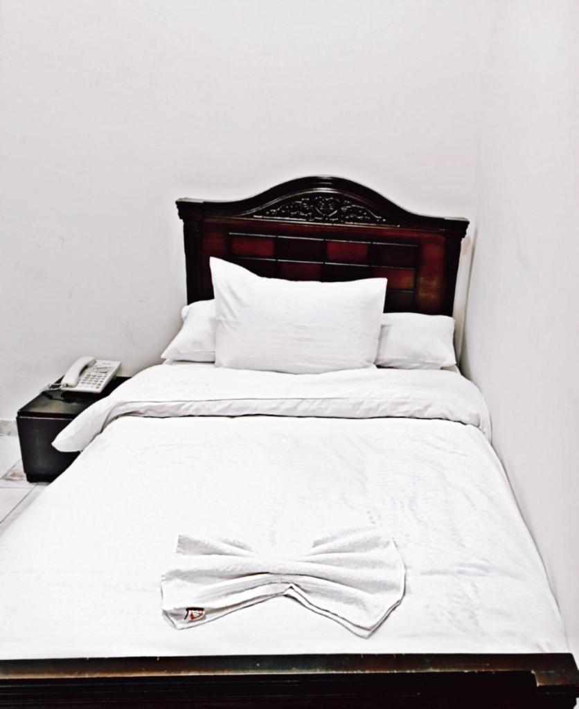 Crown Plaza Hostel
